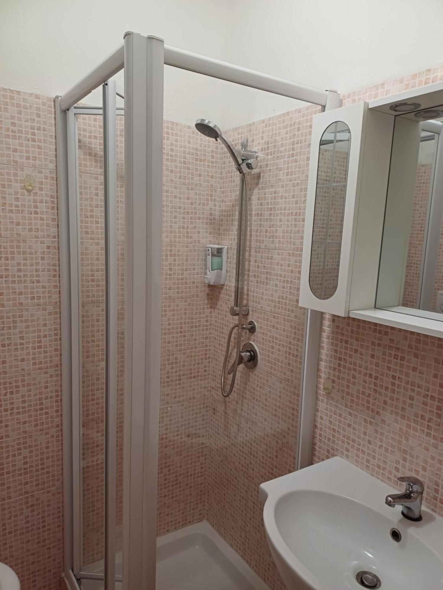 Azzurra Apartment Марчана Марина Екстериор снимка